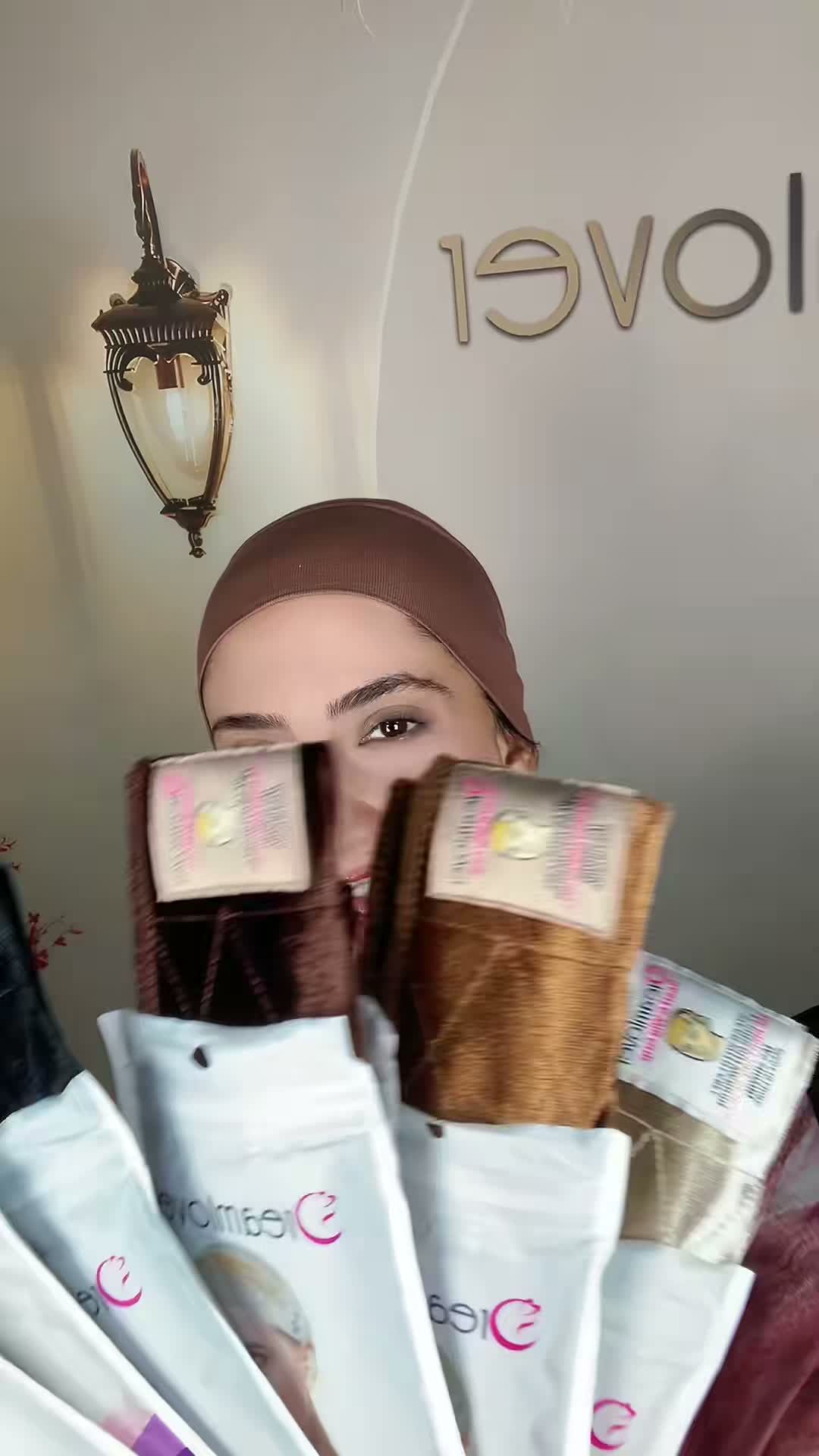 7659353880936893727